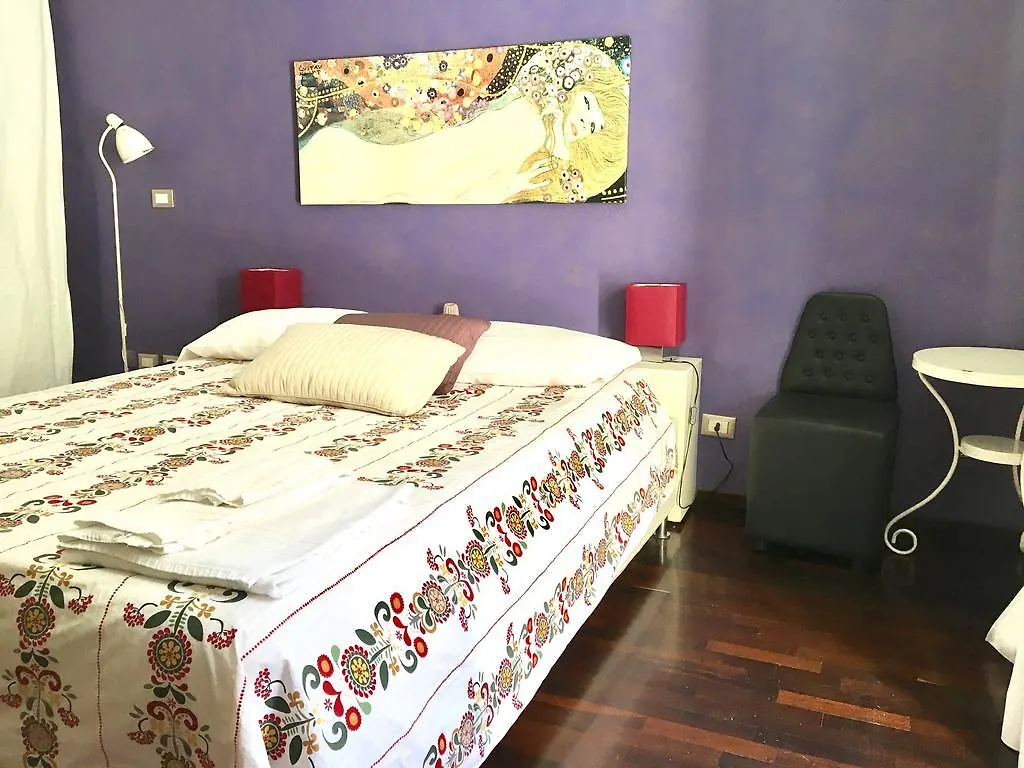 B&B Villa Dei Girasoli Catania Italy